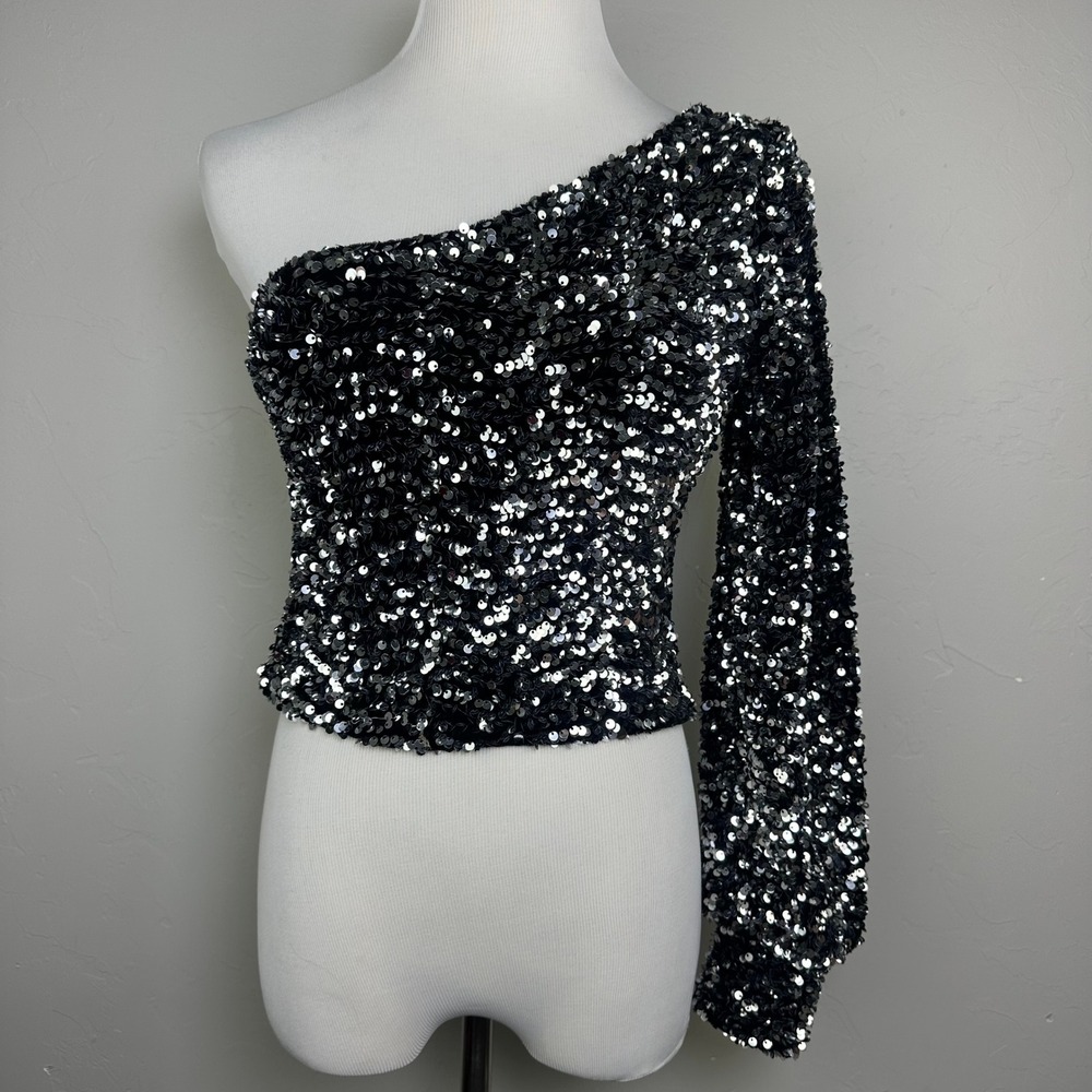 Audrey Parks Francesca's Sequin One Shoulder Top Black Silver Sparkly Medium